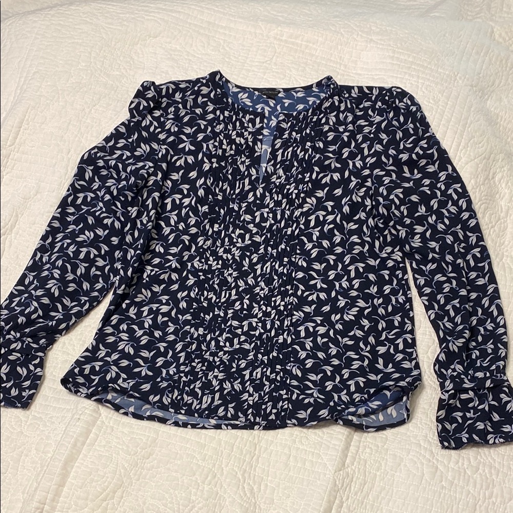 Ann Taylor Blue Puff Sleeve Ruched Blouse
